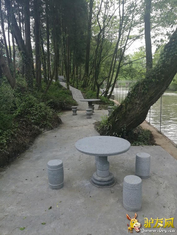 4-周围环境.jpg